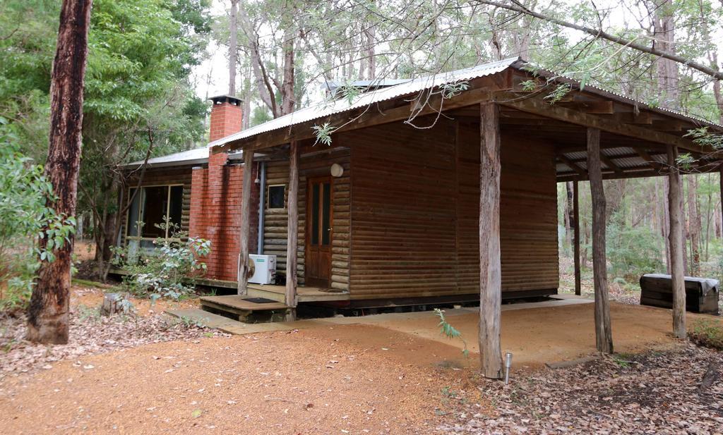 Beedelup House Cottages Пембертън Стая снимка